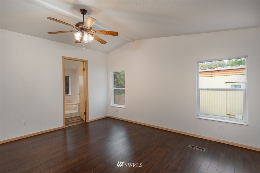 2930 North Taylor Road, Unit 10 Oak Harbor, WA 98277 - Photo 17 of 34 Gallery Image 17