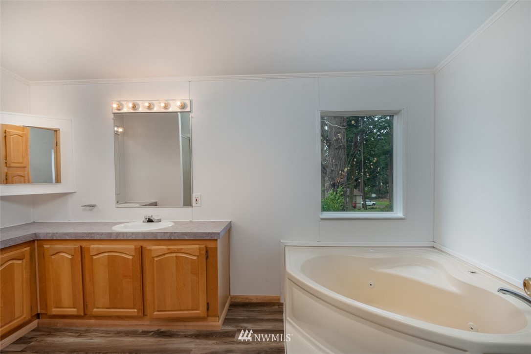 2930 North Taylor Road, Unit 10 Oak Harbor, WA 98277 - Photo 20 of 34 Gallery Image 20