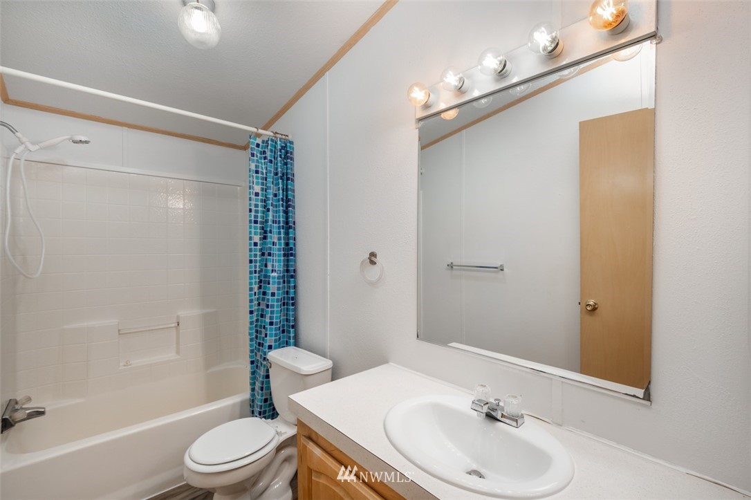2930 North Taylor Road, Unit 10 Oak Harbor, WA 98277 - Photo 23 of 34 Gallery Image 23