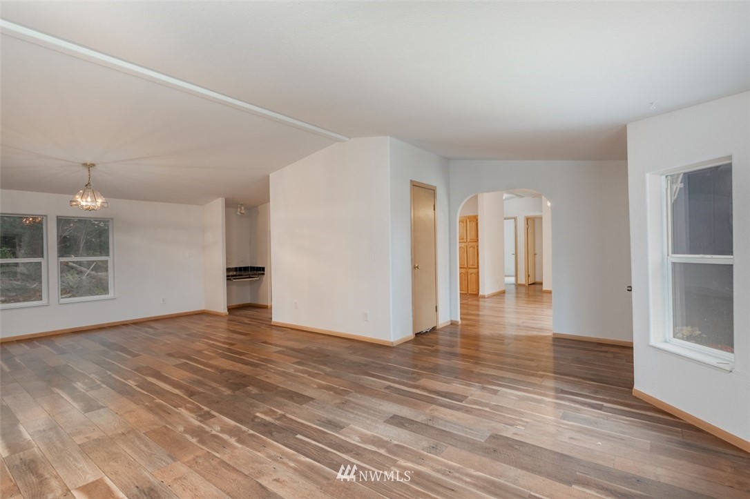 2930 North Taylor Road, Unit 10 Oak Harbor, WA 98277 - Photo 6 of 34 Gallery Image 6