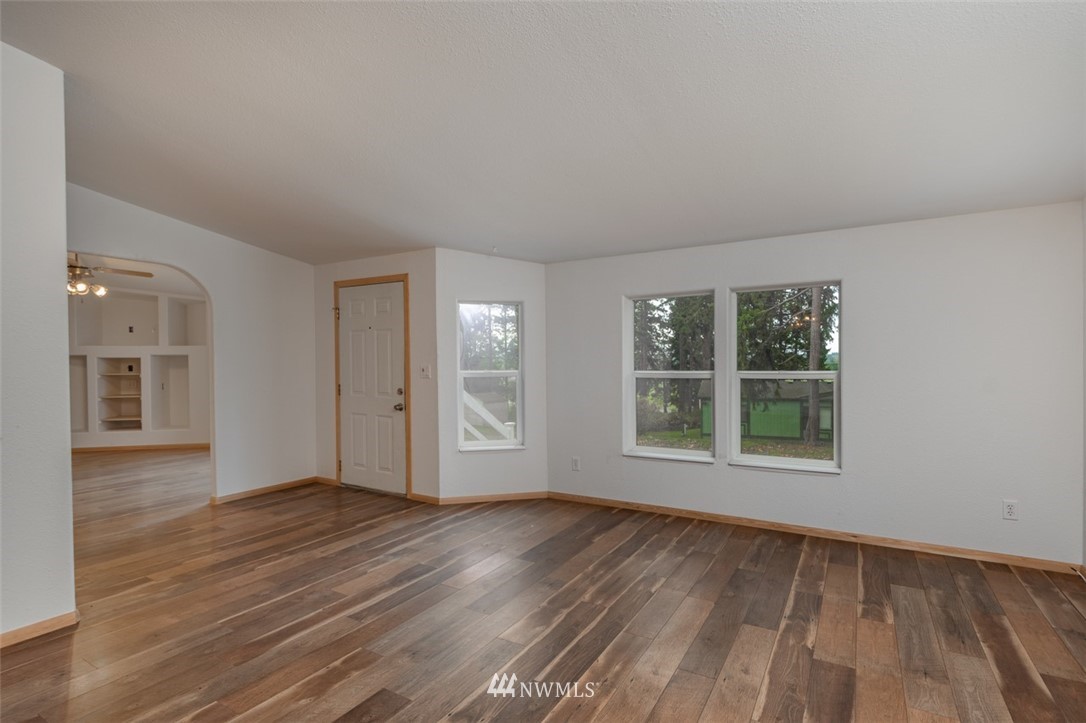2930 North Taylor Road, Unit 10 Oak Harbor, WA 98277 - Photo 7 of 34 Gallery Image 7