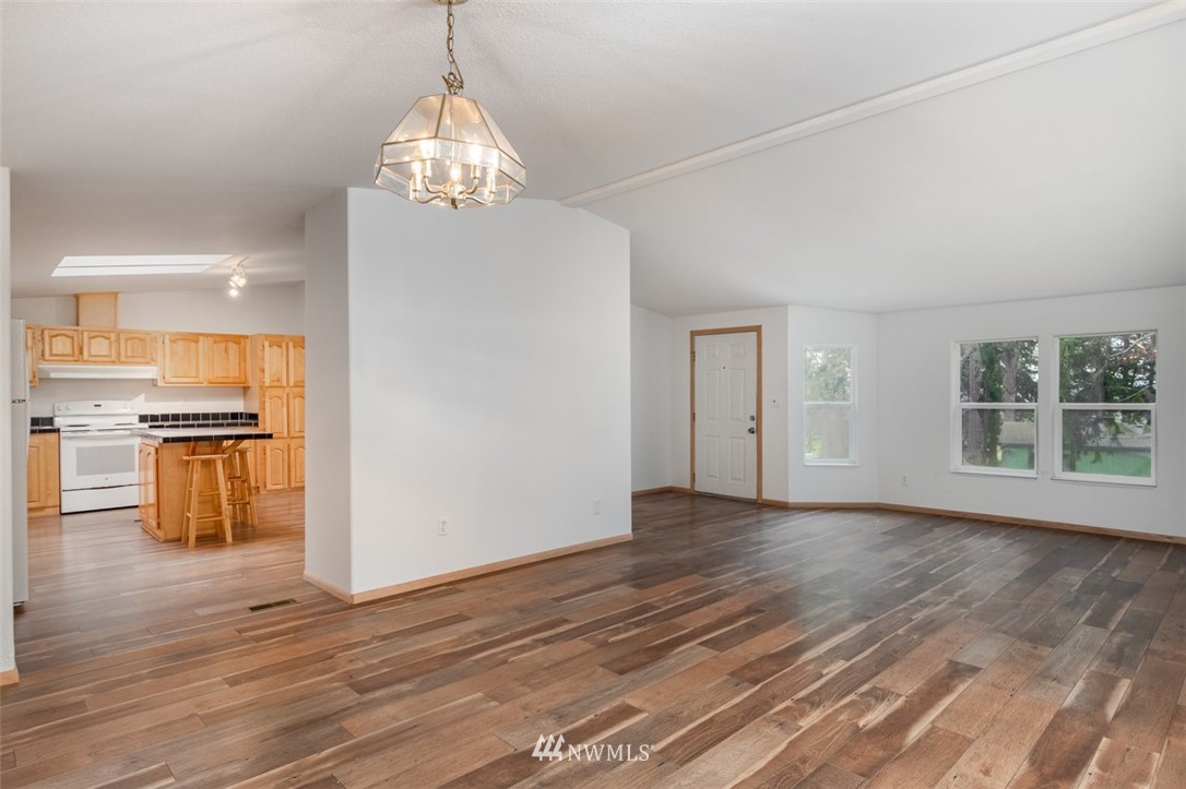 2930 North Taylor Road, Unit 10 Oak Harbor, WA 98277 - Photo 9 of 34 Gallery Image 9