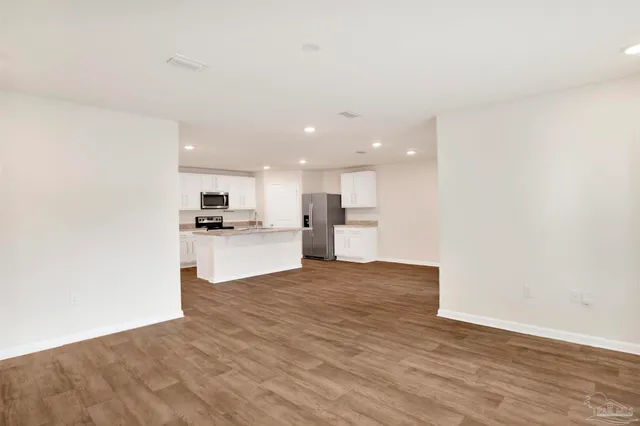 $2,145 | 1894 Mary Jo Way, Pensacola, FL 32534