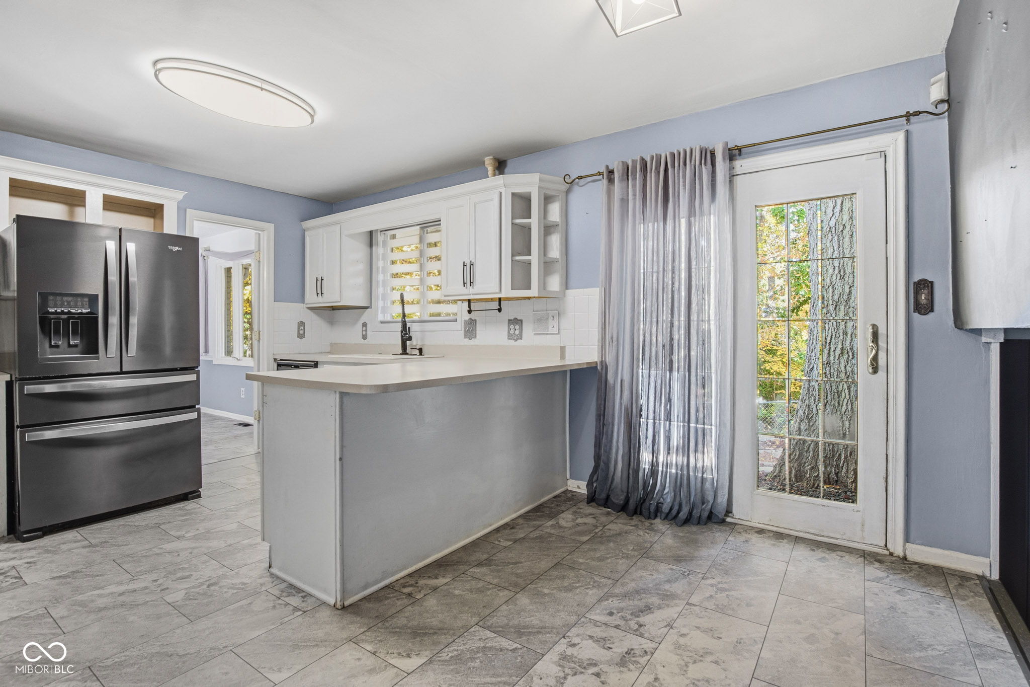 4404 Devon Lake Road Indianapolis, IN 46226 - Photo 13 of 68