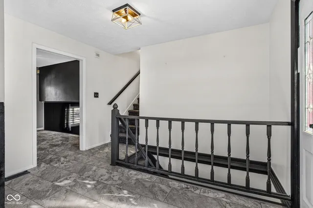 $419,900 | 4404 Devon Lake Road, Indianapolis, IN 46226