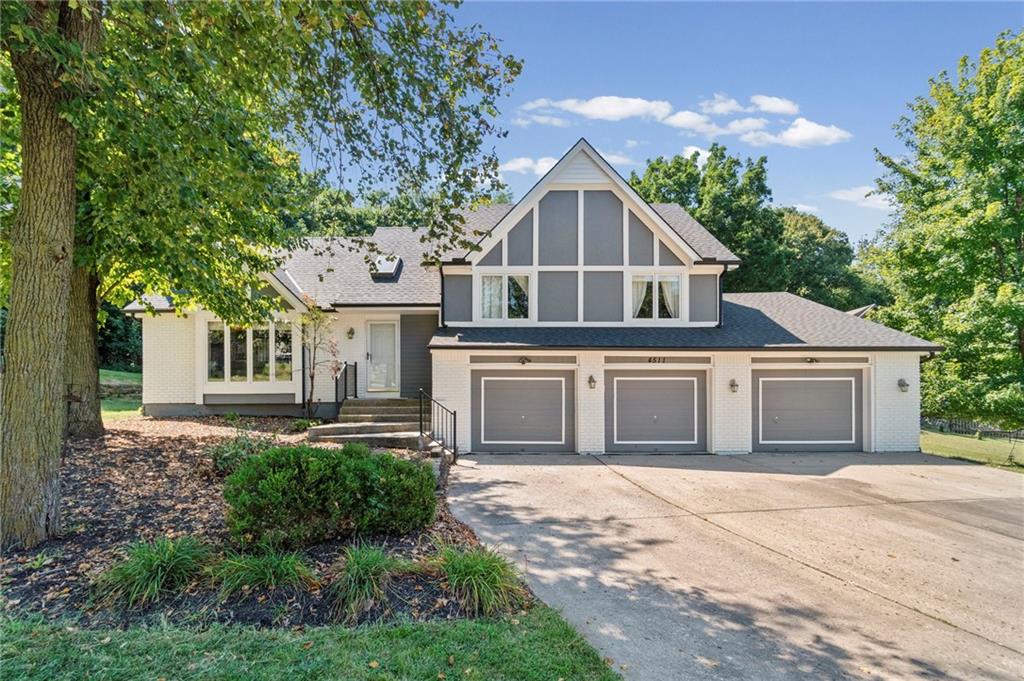 4511 Northwest Apache Drive Riverside, MO 64150 - Photo 1 of 55 Gallery Image 1