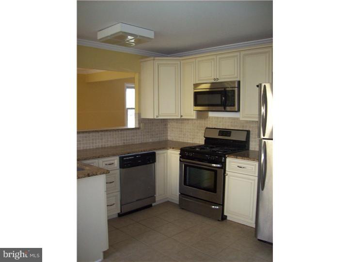603 Parry Road Cinnaminson, NJ 08077 - Photo 3 of 12 Gallery Image 3