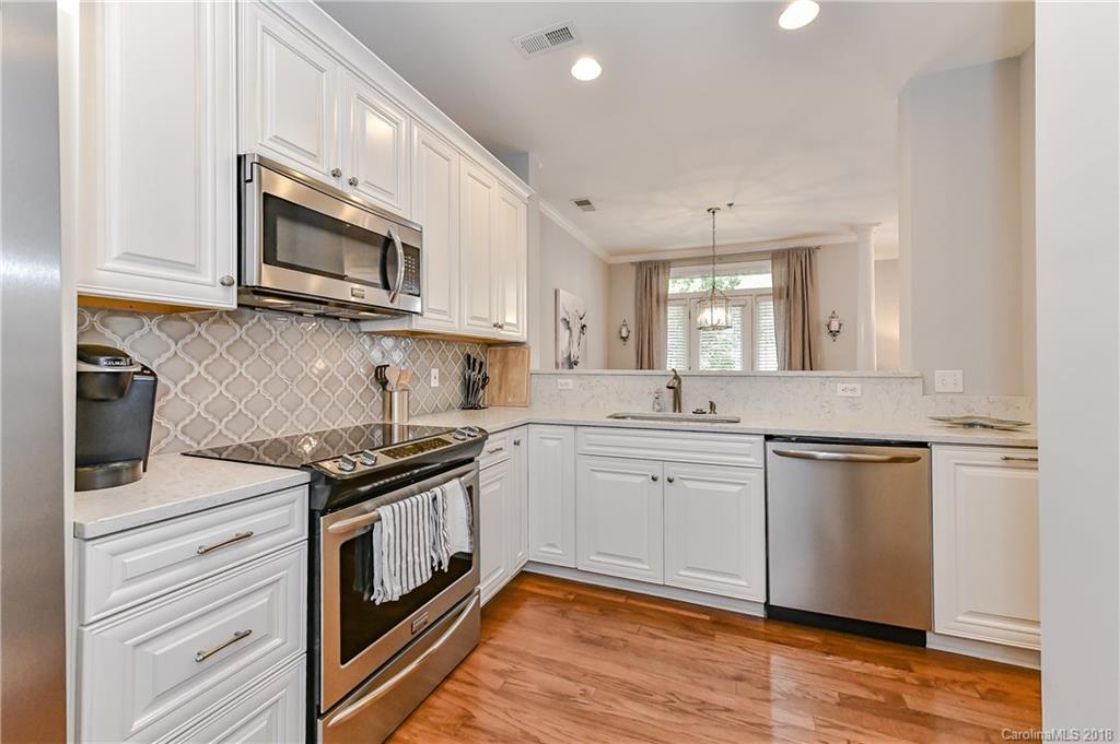 416 Queens Road, Unit 16 Charlotte, NC 28207 - Photo 16 of 29 Gallery Image 16
