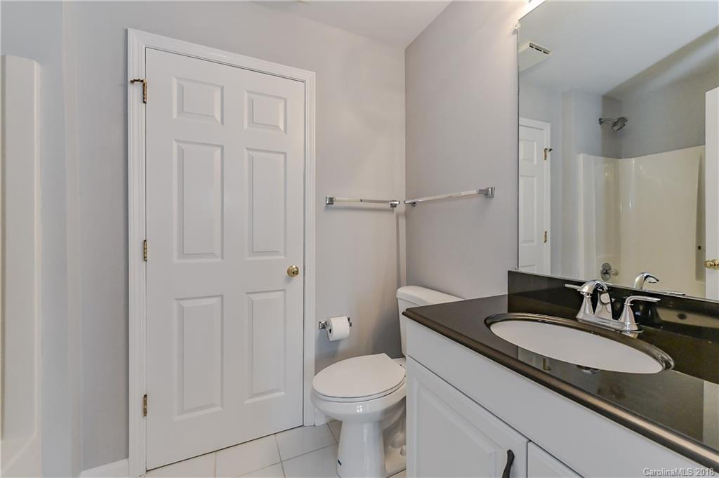 416 Queens Road, Unit 16 Charlotte, NC 28207 - Photo 24 of 29 Gallery Image 24
