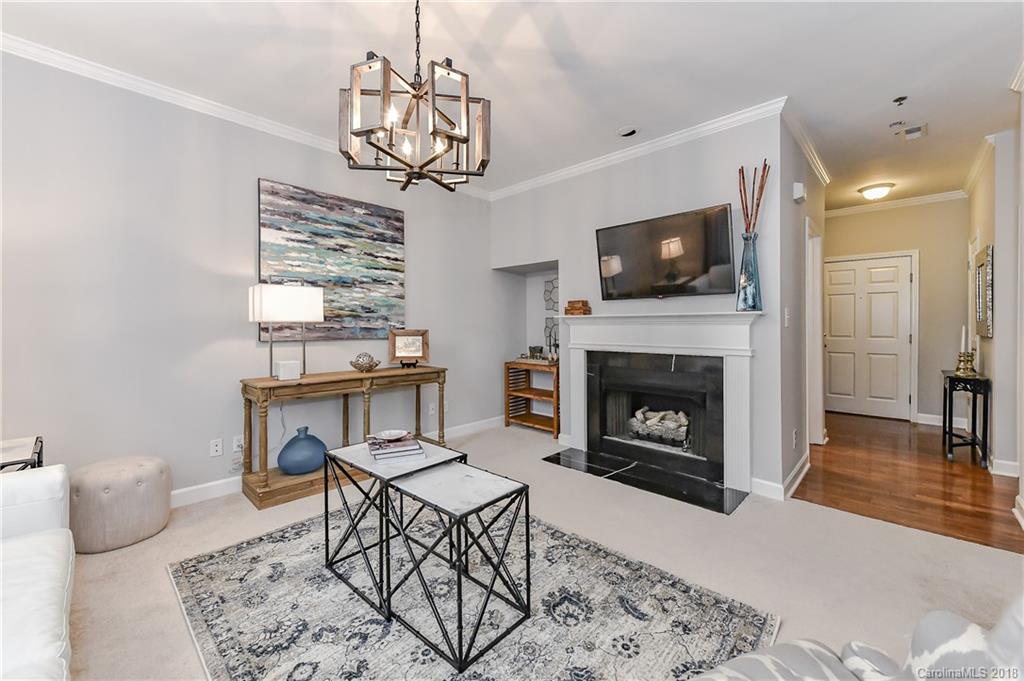 416 Queens Road, Unit 16 Charlotte, NC 28207 - Photo 8 of 29 Gallery Image 8