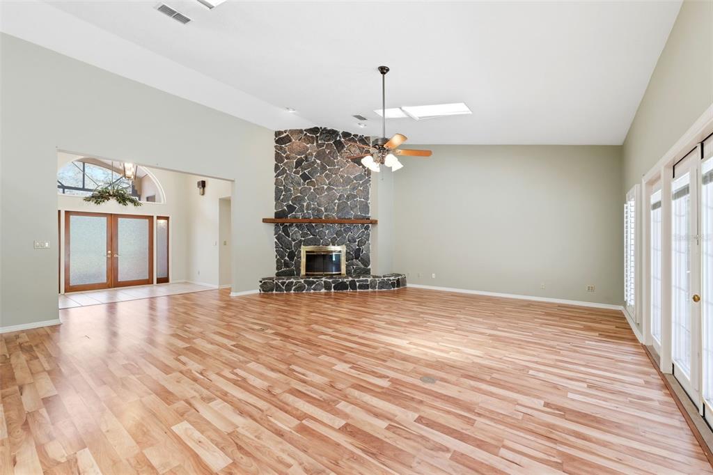 18805 Kelly Road Spring Hill, FL 34610 - Photo 46 of 68 Gallery Image 46
