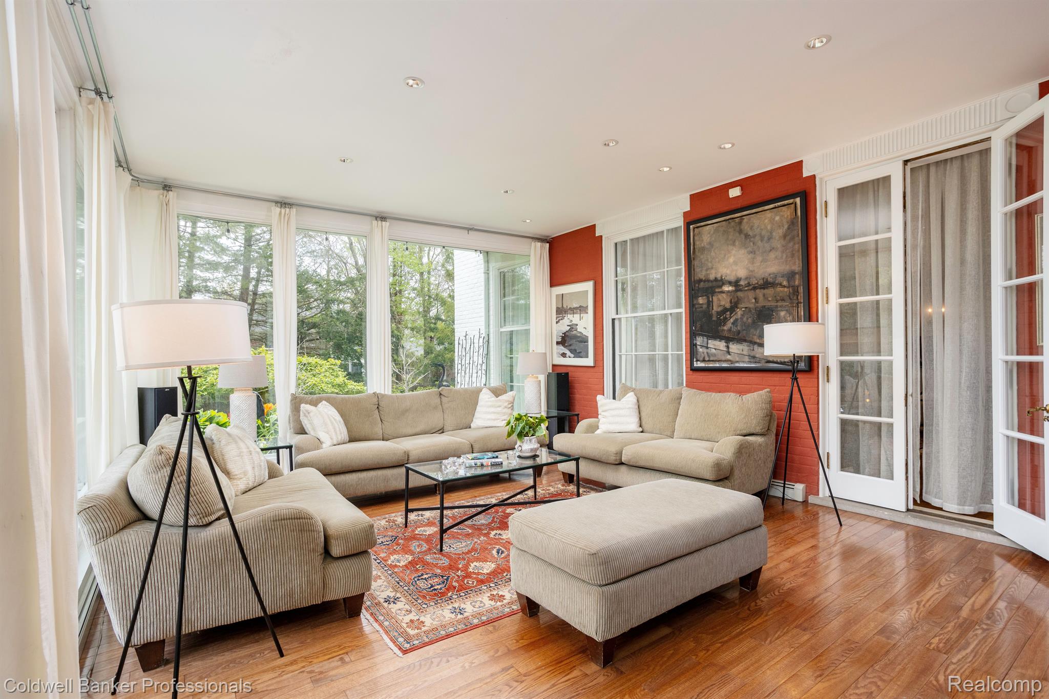 25 Fisher Road Grosse Pointe, MI 48230 - Photo 12 of 60 Gallery Image 12