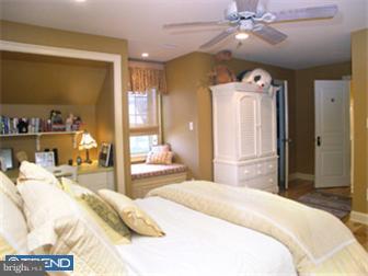 423 Clement Road Jenkintown, PA 19046 - Photo 11 of 12 Bedroom 2