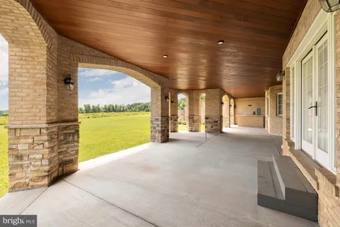 $2,995,500 | 14950 Kelley Farm Drive, Darnestown, MD 20874
