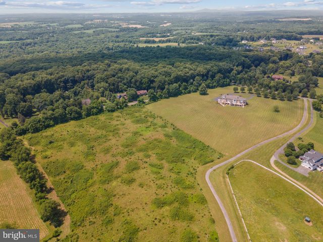 $2,995,500 | 14950 Kelley Farm Drive, Darnestown, MD 20874