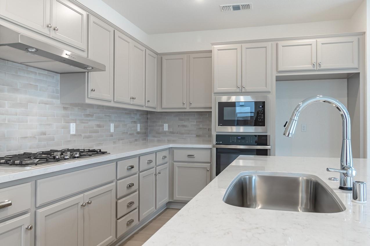 17014 Tupper Street Lathrop, CA 95330 - Photo 13 of 25