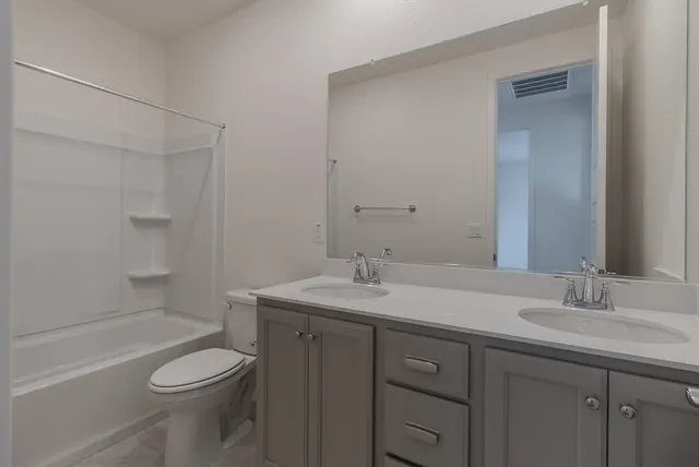 $799,900 | 17014 Tupper Street, Lathrop, CA 95330