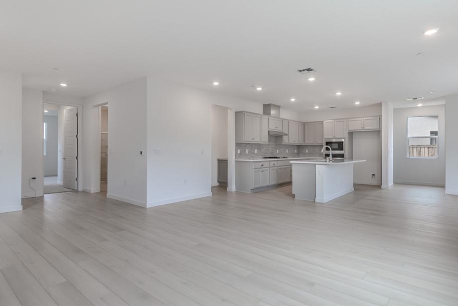 17014 Tupper Street Lathrop, CA 95330 - Photo 7 of 25