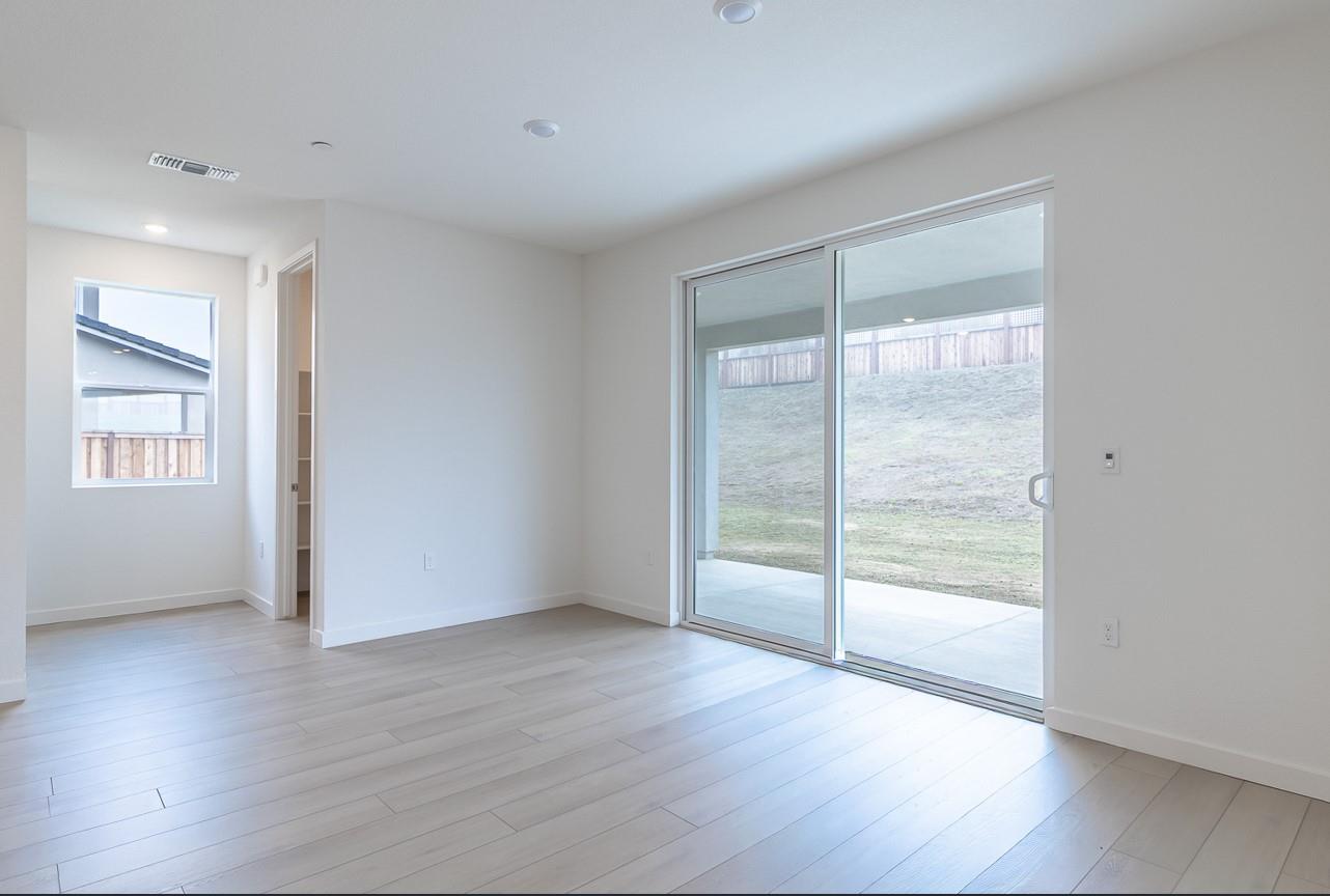 17014 Tupper Street Lathrop, CA 95330 - Photo 10 of 25