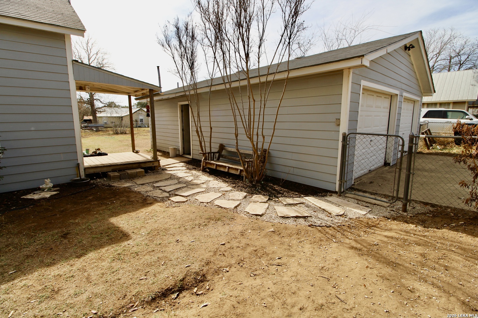 19231 Benton Lytle, TX 78052 - Photo 9 of 34