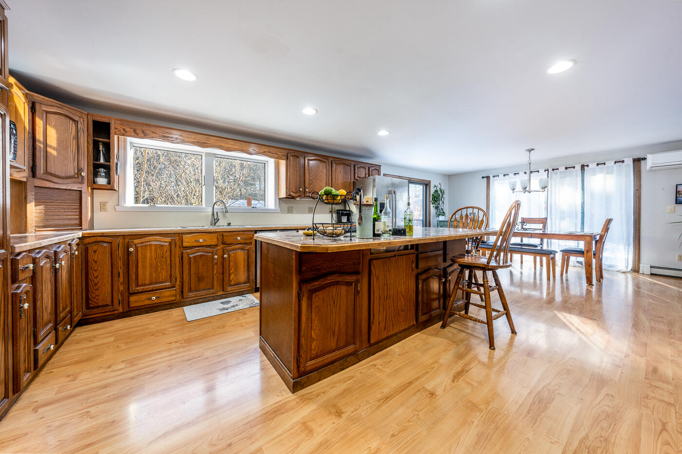 35 Spruce Grove Road Harwich, MA 02645 - Photo 18 of 48 kitchen2