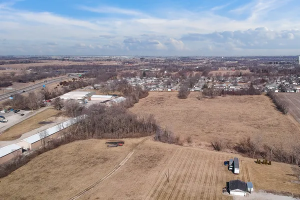 $340,000 | 1723 6 Points Road, Bloomington, IL 61701