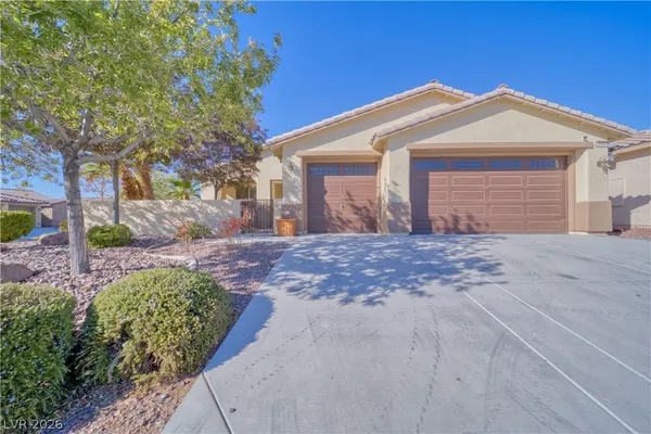 $2,350 | 5720 Al Fresco Avenue, Pahrump, NV 89061