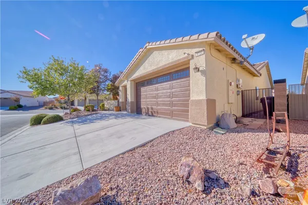 $2,350 | 5720 Al Fresco Avenue, Pahrump, NV 89061