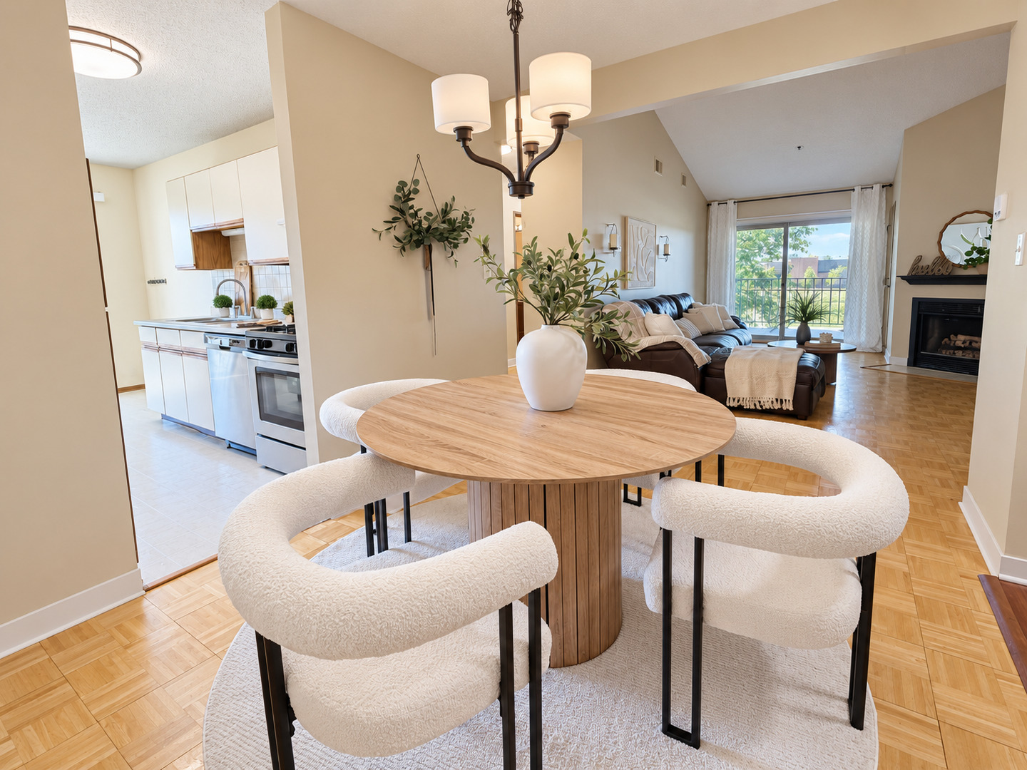 720 Weidner Road, Unit 300 Buffalo Grove, IL 60089 - Photo 4 of 18 Gallery Image 4