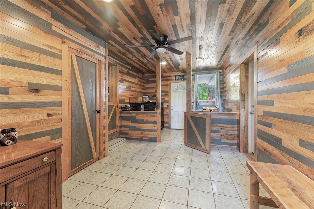 16529 Heiser Road Berlin Center, OH 44401 - Photo 4 of 32 Gallery Image 4
