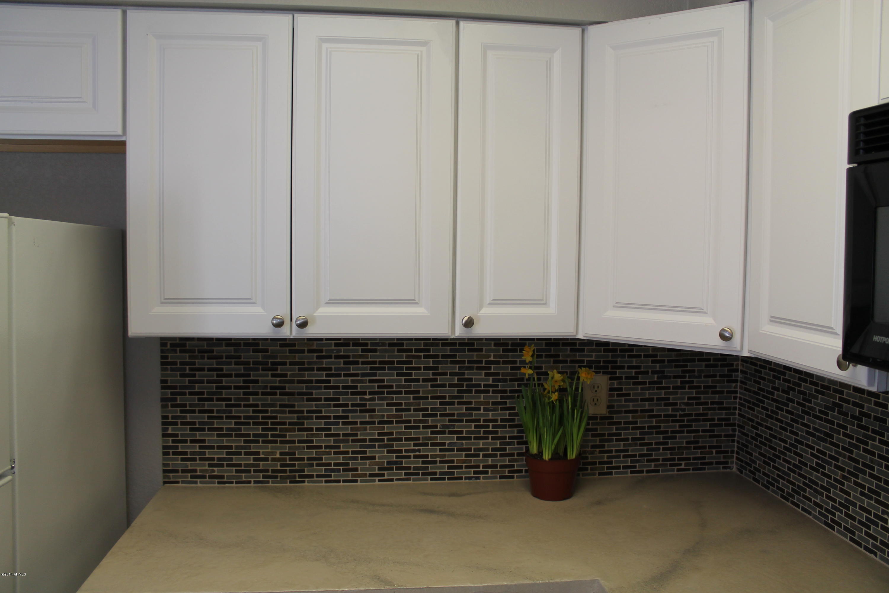 602 North May, Unit 112 Mesa, AZ 85201 - Photo 5 of 30 602 012