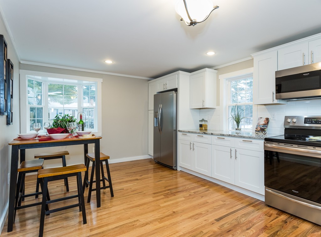 7 Matthews Road Southwick, MA 01077 - Photo 4 of 30 Gallery Image 4