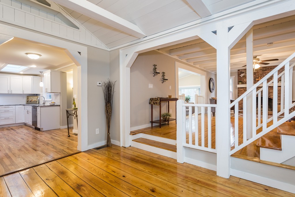 7 Matthews Road Southwick, MA 01077 - Photo 7 of 30 Gallery Image 7