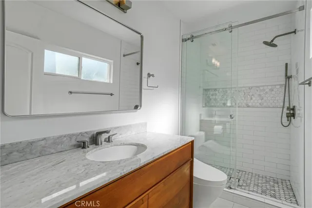 $5,800 | 11535 Culver Boulevard, Los Angeles, CA 90066