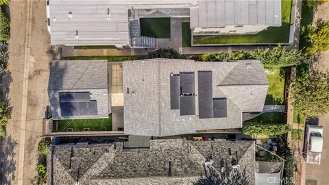 a house view with a outdoor space