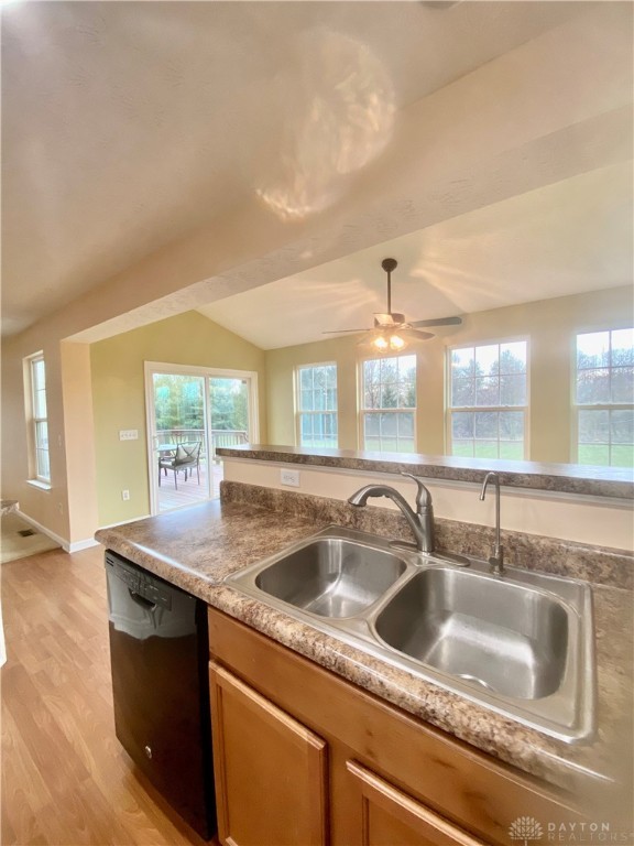 6846 Paragon Road Dayton, OH 45459 - Photo 12 of 35