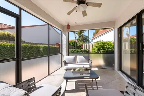 $625,000 | 515 Beachwalk Circle, Naples, FL 34108