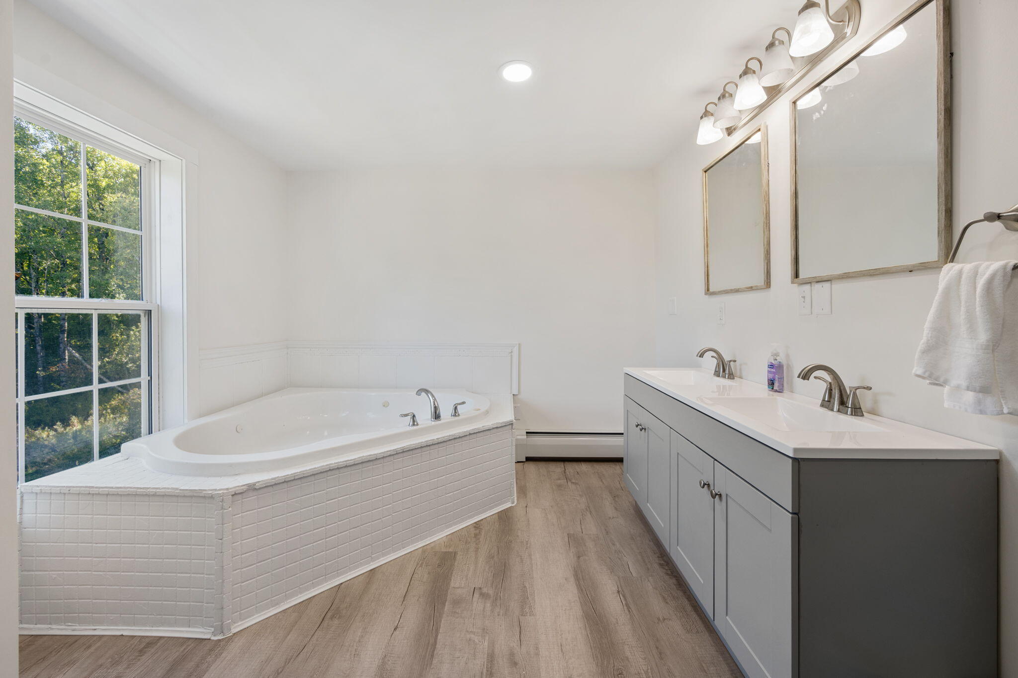 237 Lebanon Road Winterport, ME 04496 - Photo 26 of 56 Corner Tub/Double Vanities