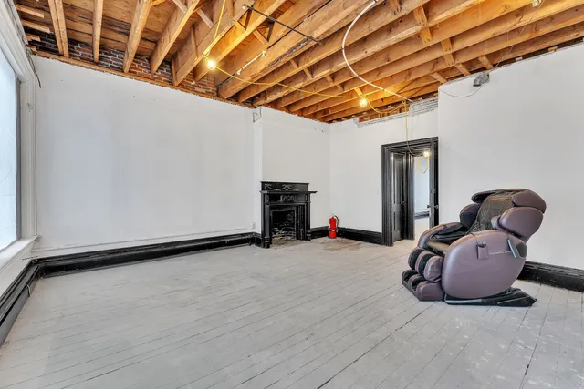 $1,600,000 | 15 Central Street, Woodstock, VT 05091