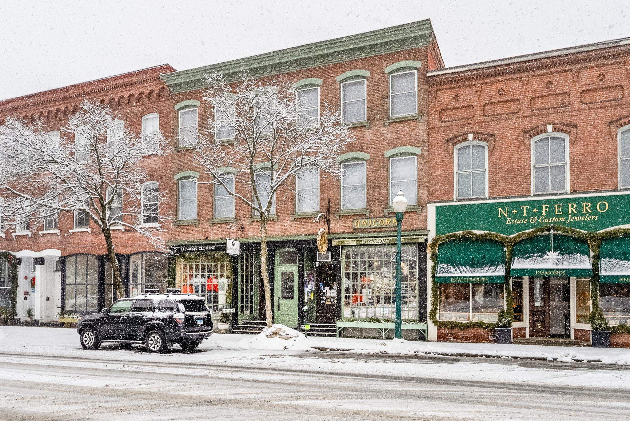 15 Central Street Woodstock, VT 05091 - Photo 2 of 43