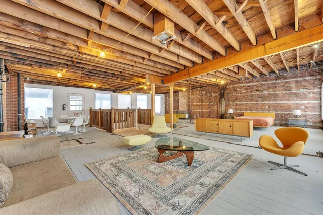 $1,600,000 | 15 Central Street, Woodstock, VT 05091