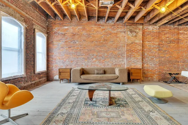 $1,600,000 | 15 Central Street, Woodstock, VT 05091