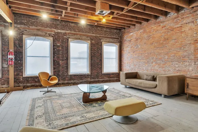 $1,600,000 | 15 Central Street, Woodstock, VT 05091