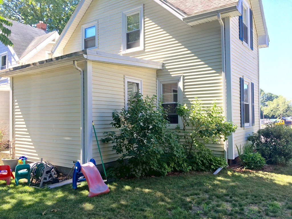 33 Nelson Street Winchester, MA 01890 - Photo 19 of 19
