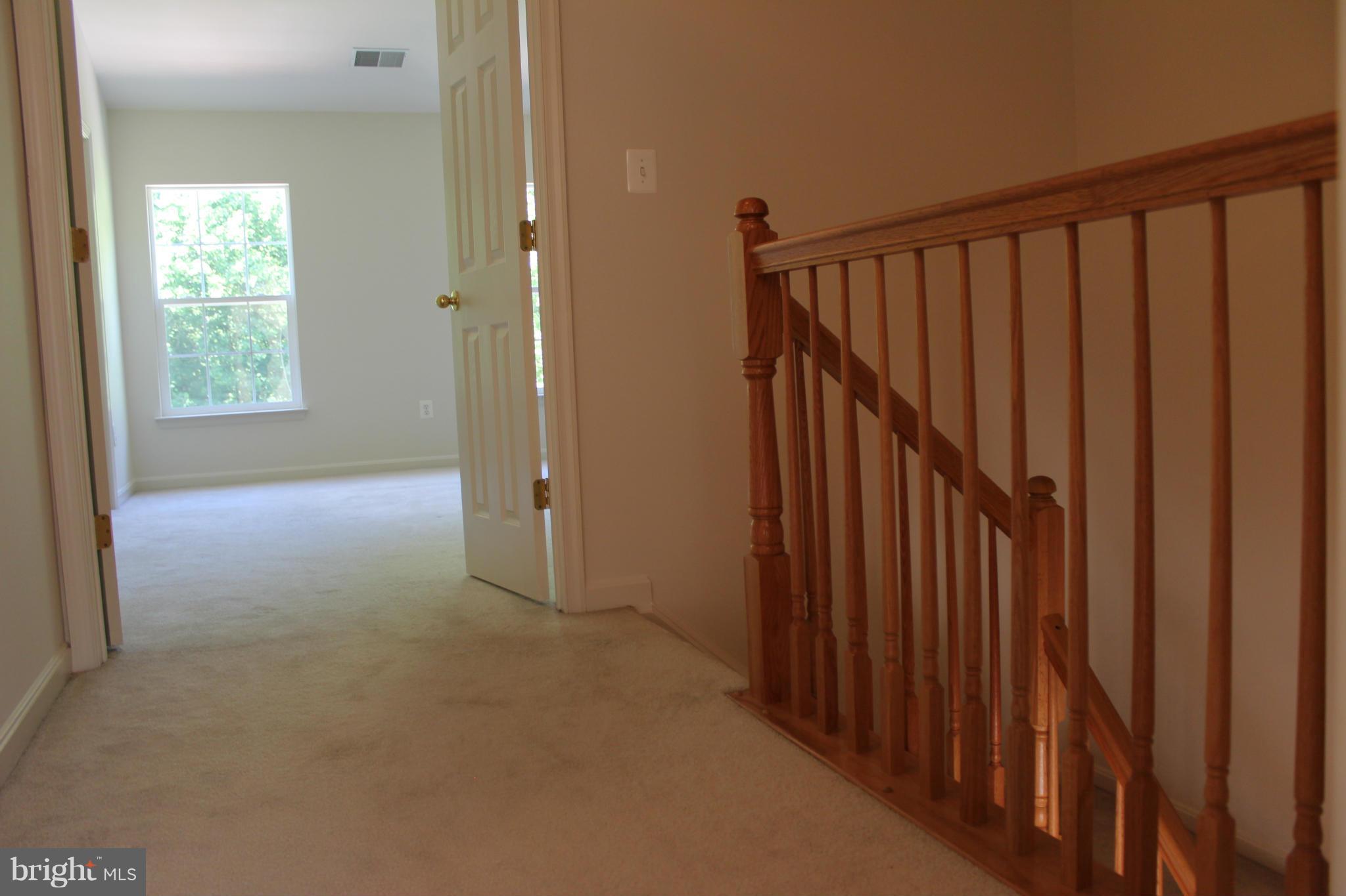 18842 Broken Oak Road Boyds, MD 20841 - Photo 22 of 29 Area between Rooms