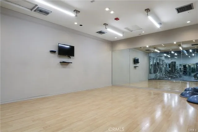 $3,500 | 133 The Promenade North, Unit 402, Long Beach, CA 90802