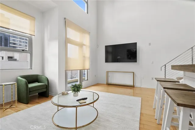 $3,500 | 133 The Promenade North, Unit 402, Long Beach, CA 90802