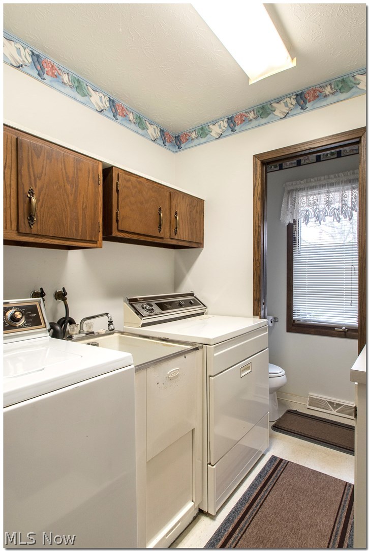5095 Som Center Road Solon, OH 44139 - Photo 17 of 35 First Floor Laundry Room has adjacent half bath.