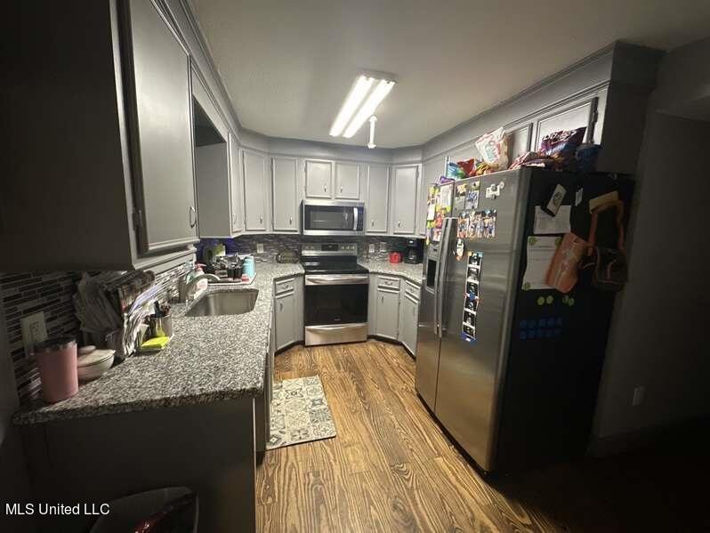 253 Maple Street Florence, MS 39073 - Photo 13 of 18 Kitchen