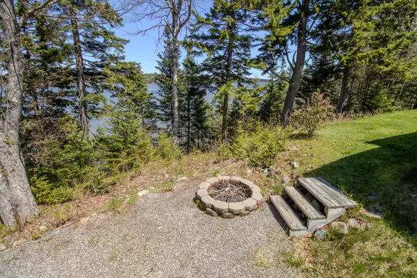 $312,000 | 4 Landis Strip, Jonesport, ME 04649